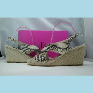 Diane V Furstenberg Sylvie Beige Snake Sandals